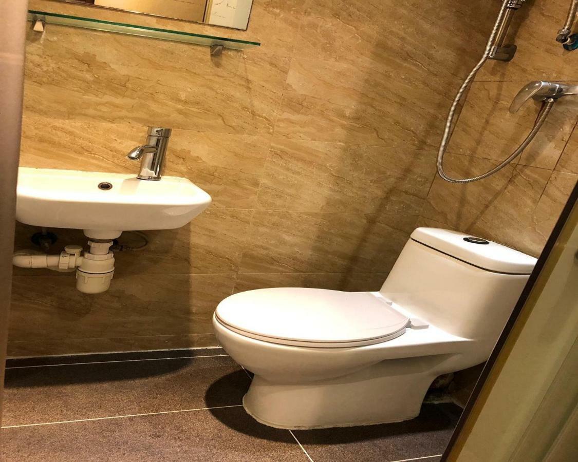 Rich Hostel Hong Kong Bagian luar foto
