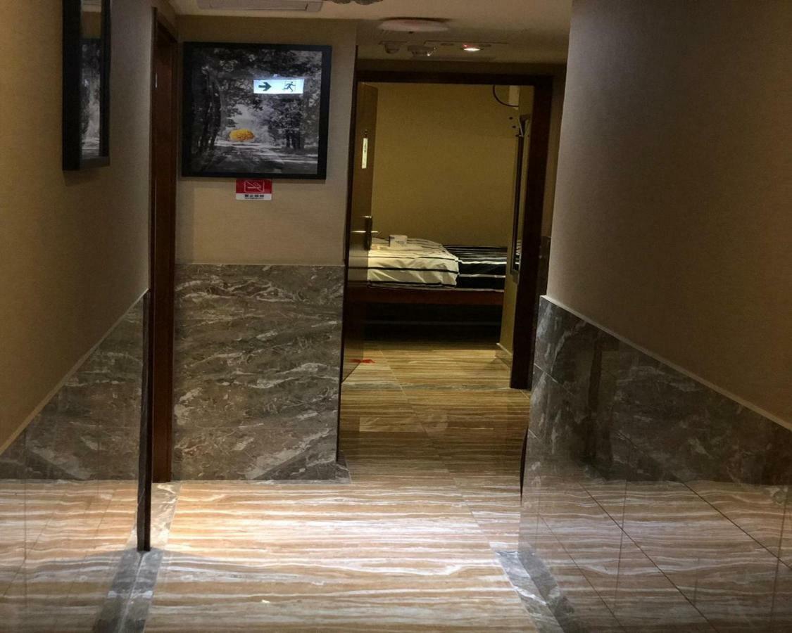 Rich Hostel Hong Kong Bagian luar foto
